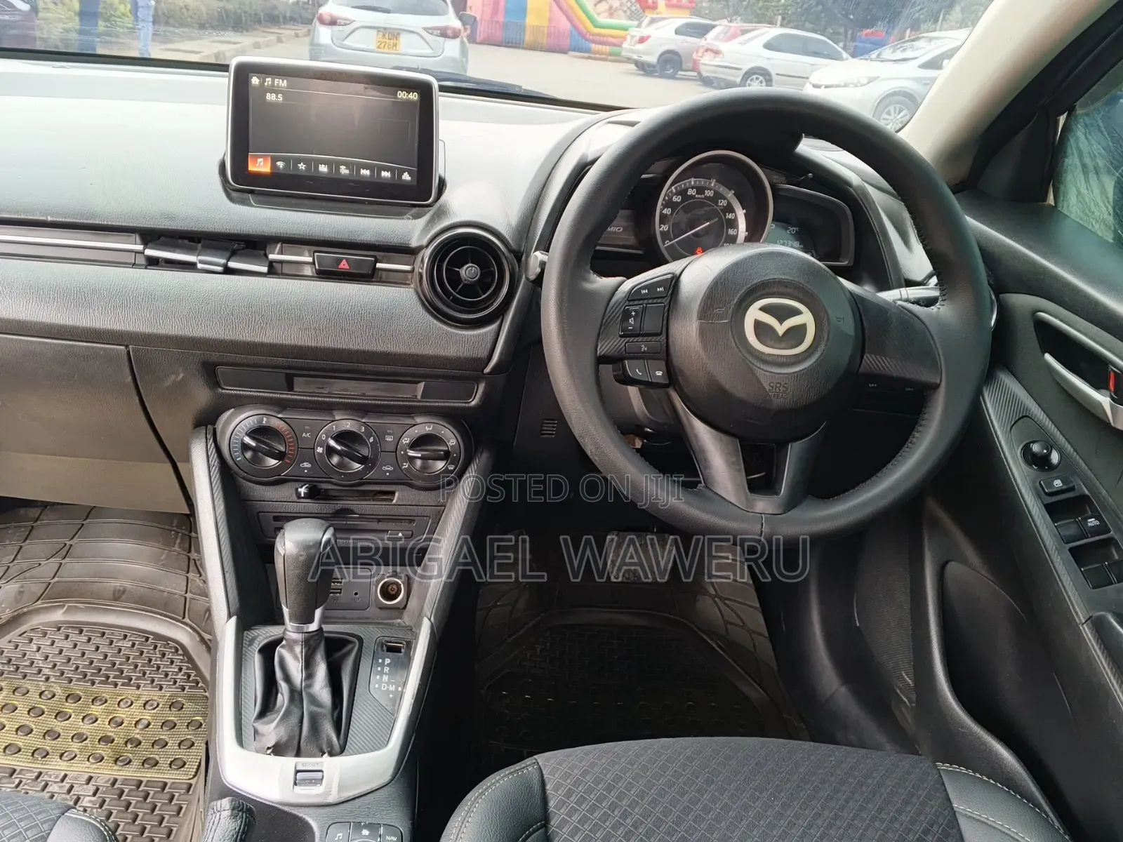 Mazda Demio 2015