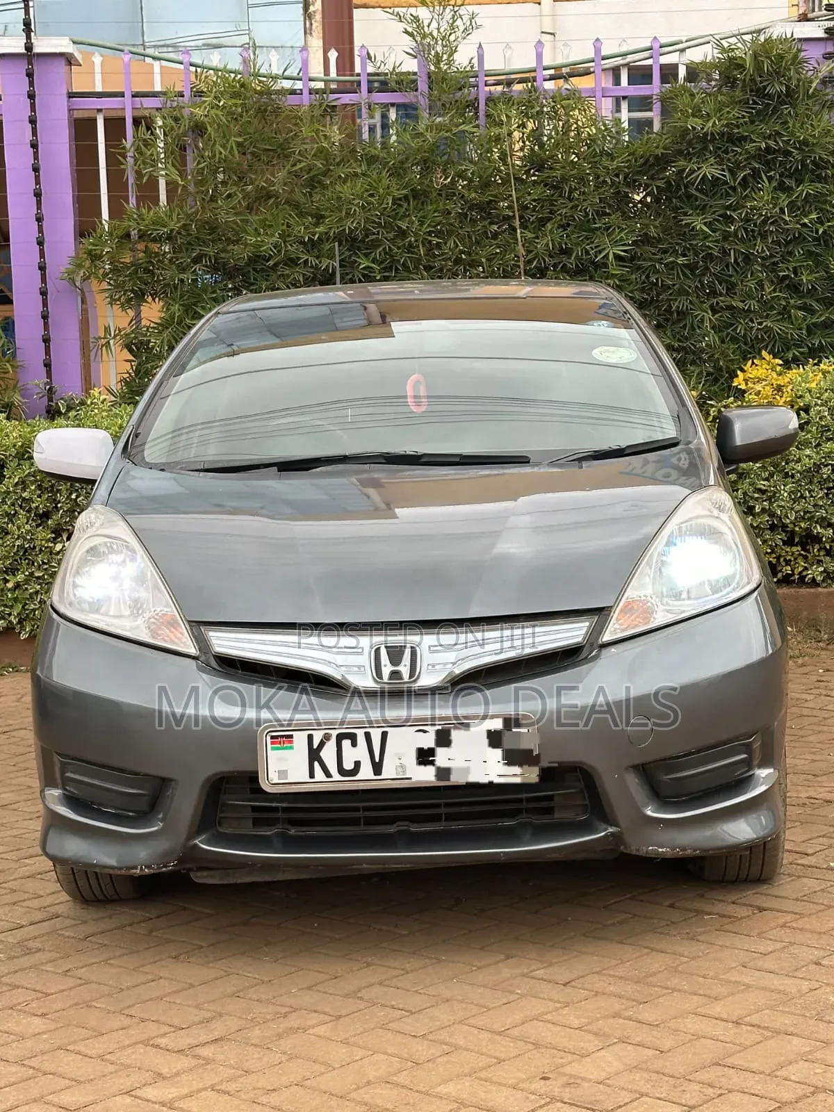 Honda Fit Shuttle 1.3 Hybrid 2WD 2012 Gray