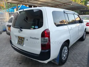 Toyota Probox 1.3 DX Comfort 2WD 2016 White
