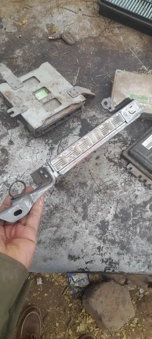 Toyota Noah Engine ECU