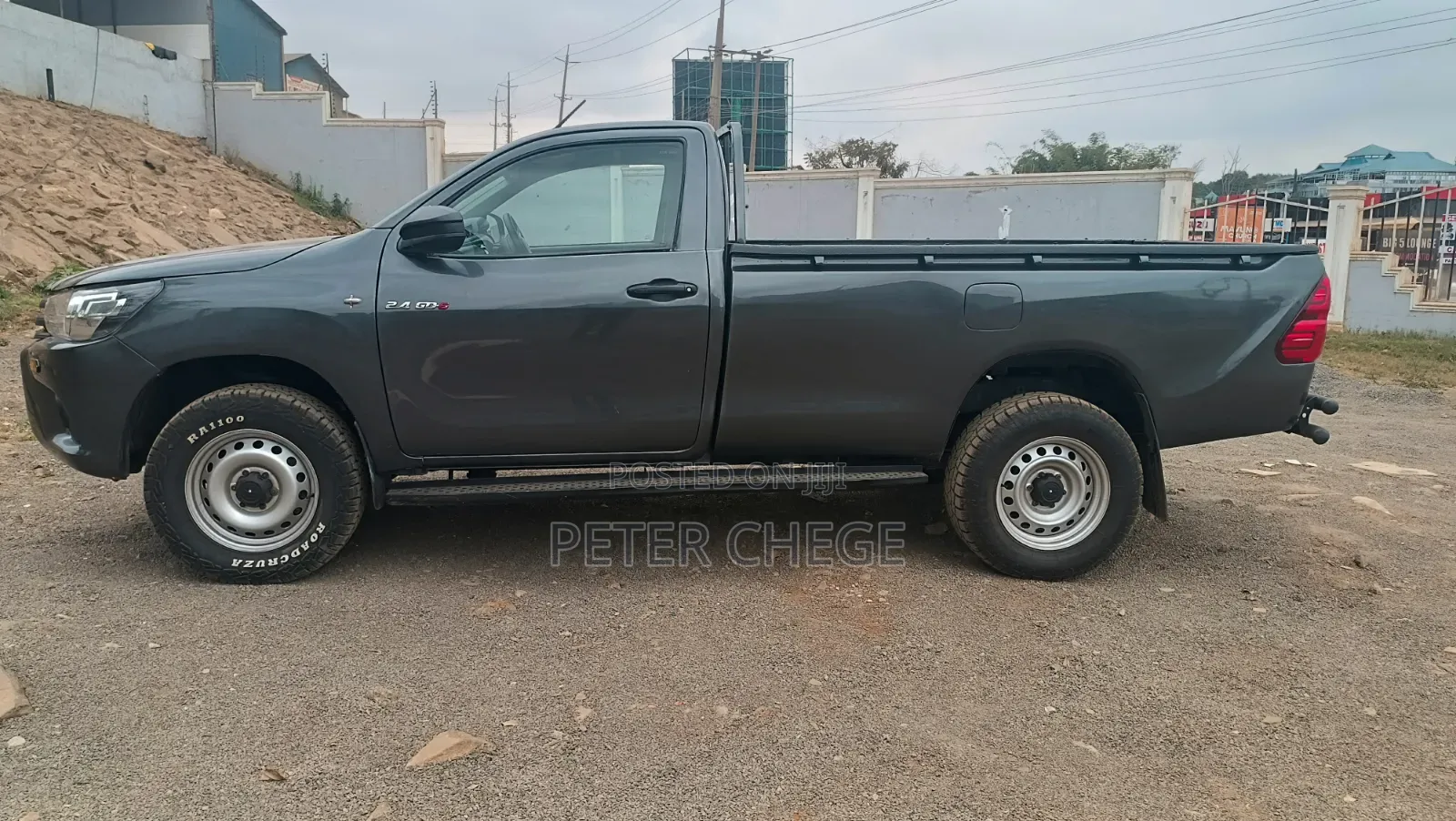 Toyota Hilux 2024 Gray