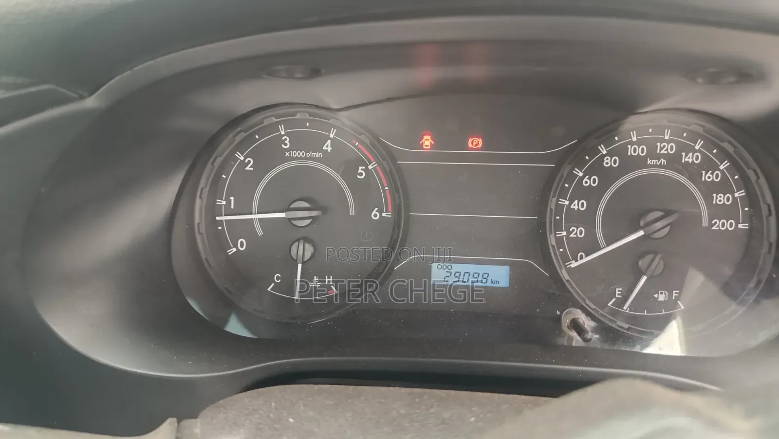 Toyota Hilux 2024 Gray
