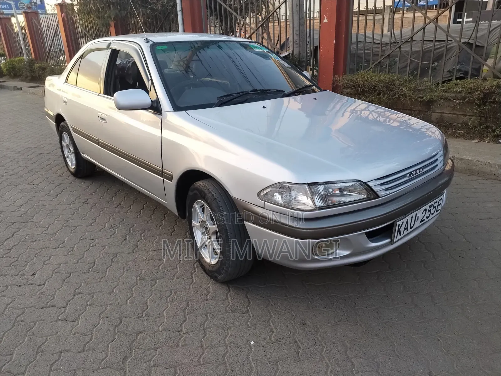 Toyota Carina 1999 Silver