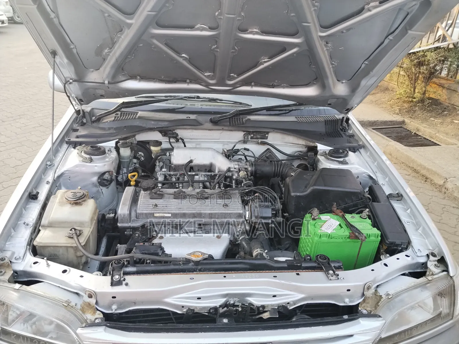 Toyota Carina 1999 Silver