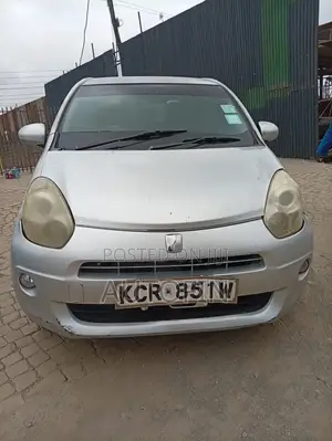 Toyota Passo 1.0 FWD 2012 Beige