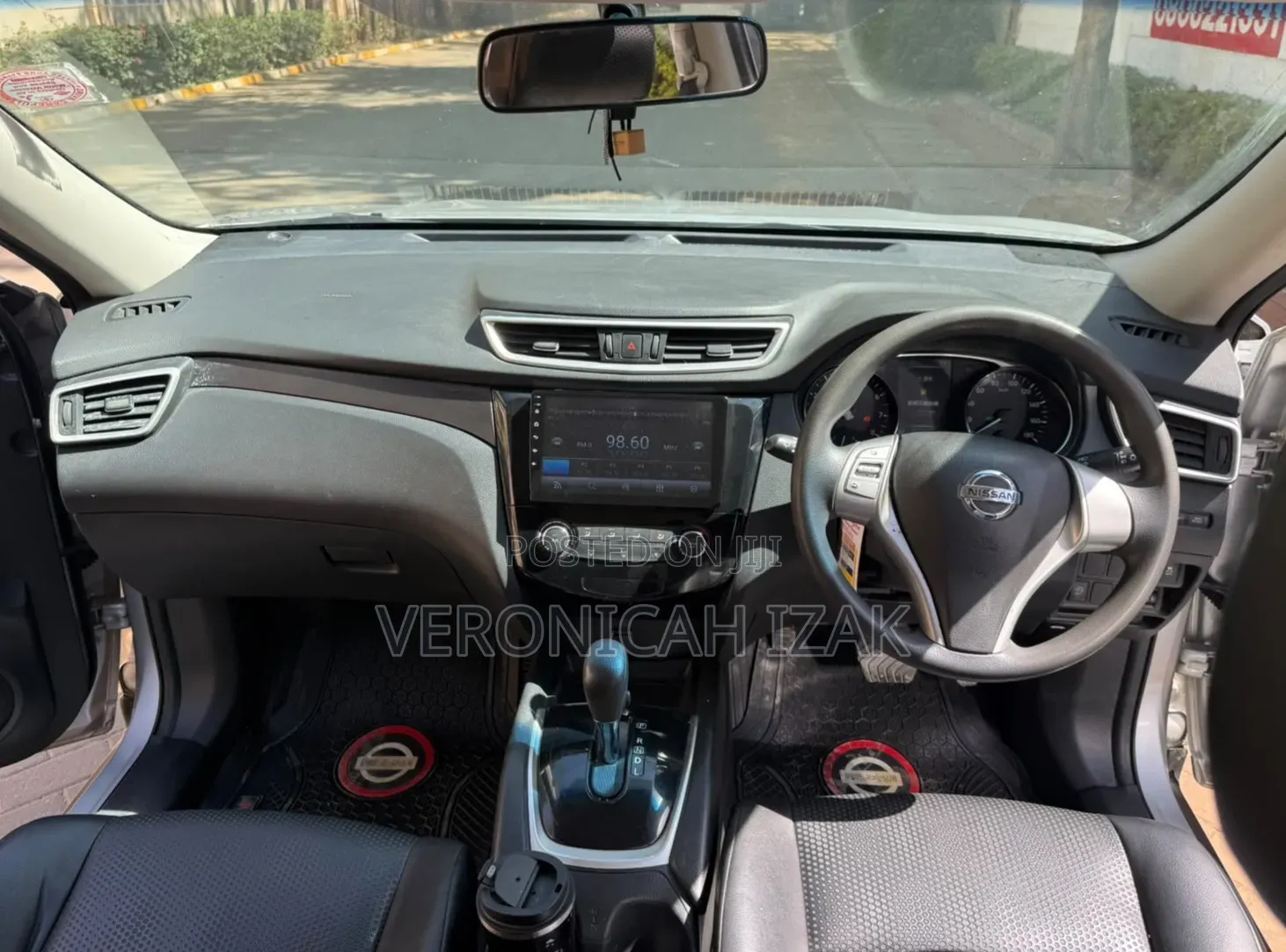 Nissan X-Trail 2015 Silver