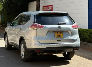Nissan X-Trail 2015 Silver