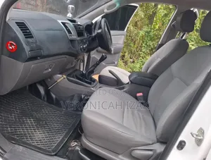 Toyota Hilux 2014