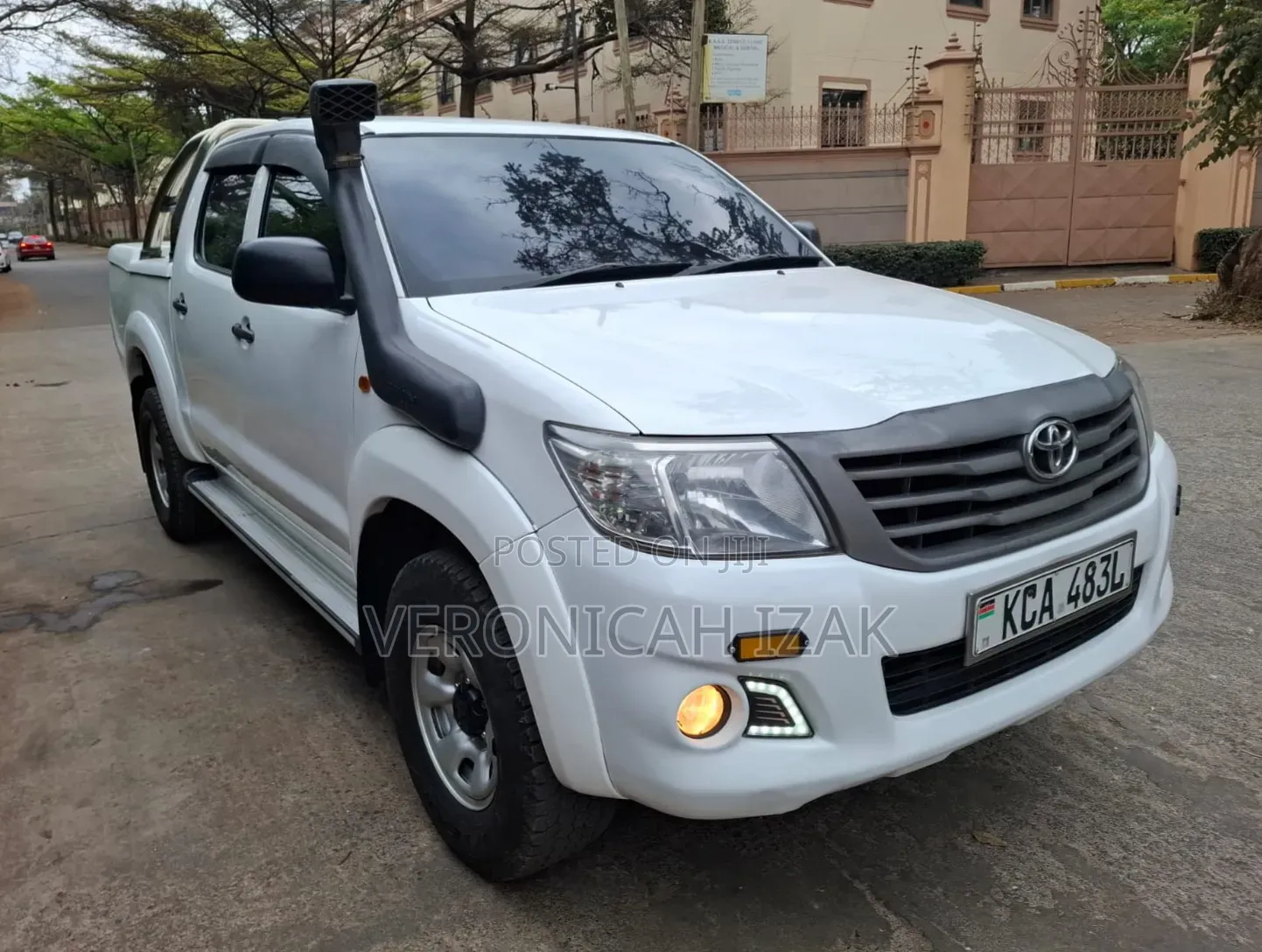 Toyota Hilux 2014