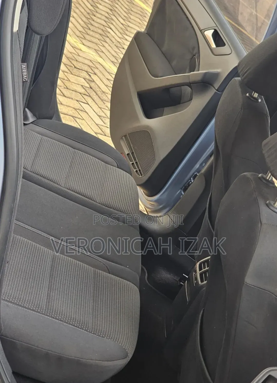 Volkswagen Golf 2010 Blue