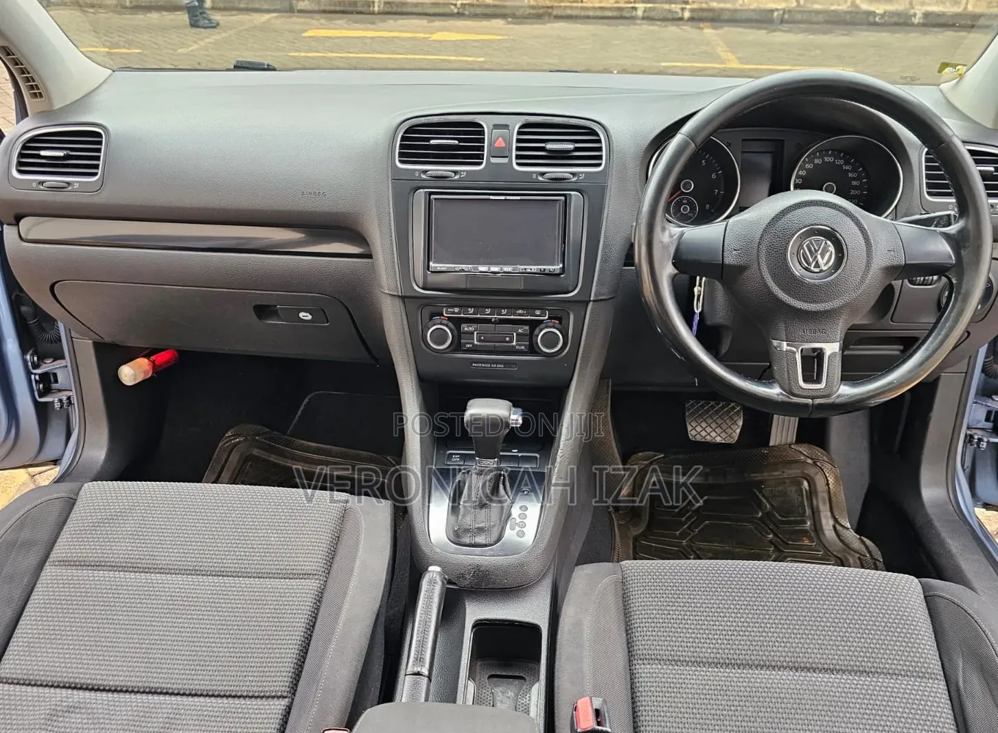 Volkswagen Golf 2010 Blue