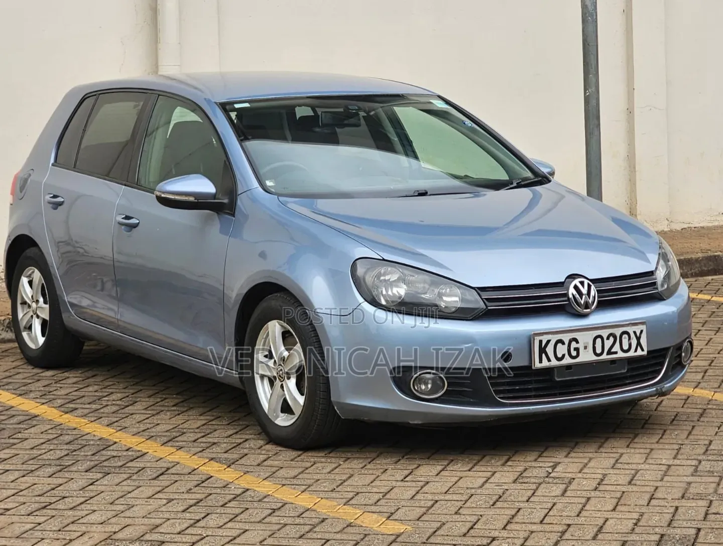 Volkswagen Golf 2010 Blue