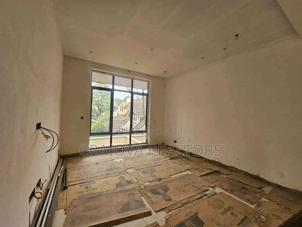5bdrm Villa in Maziwa for sale