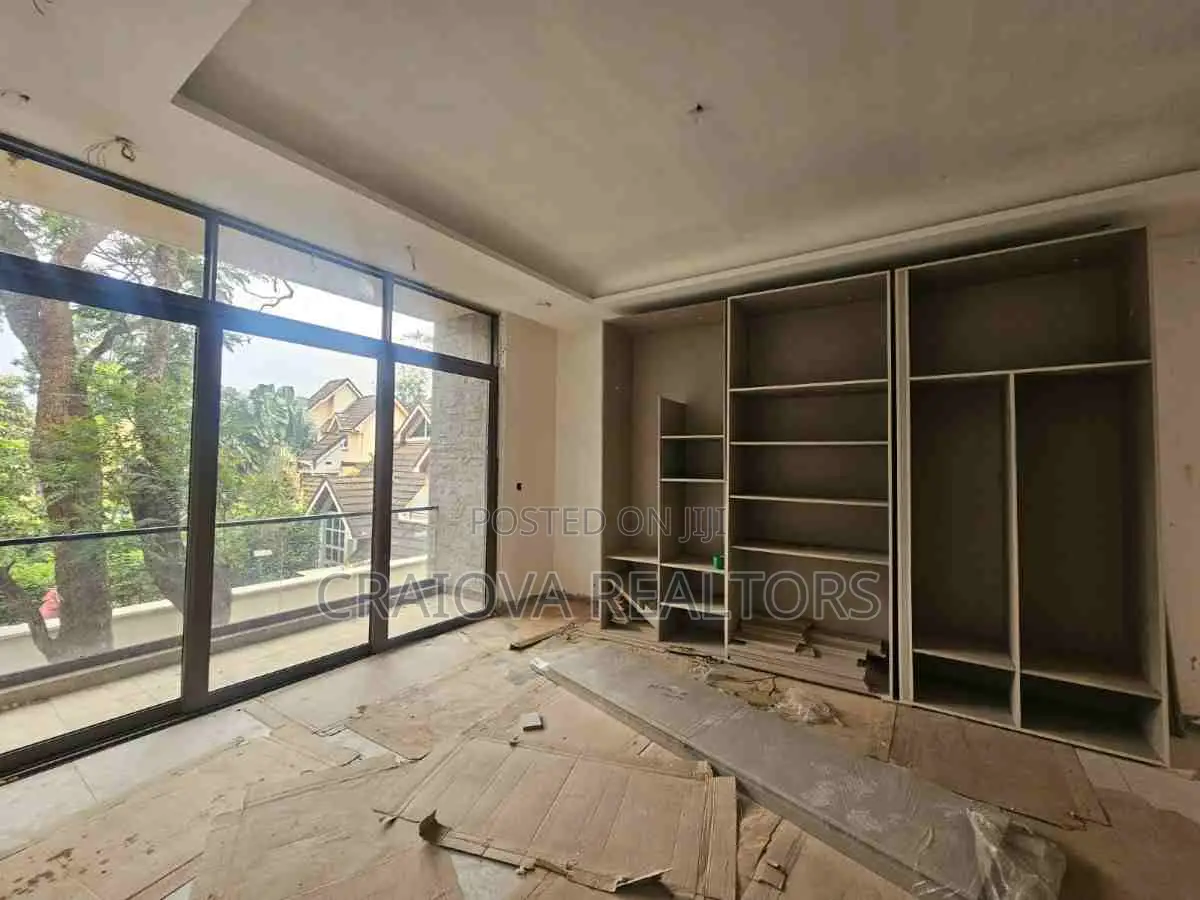 5bdrm Villa in Maziwa for sale