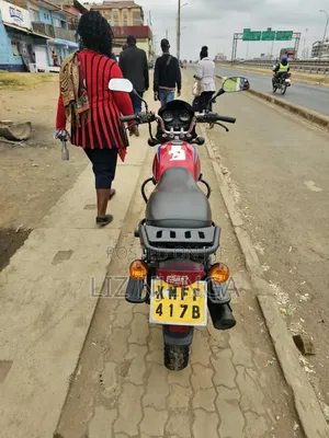 Bajaj Boxer 150 UG 2022 Red