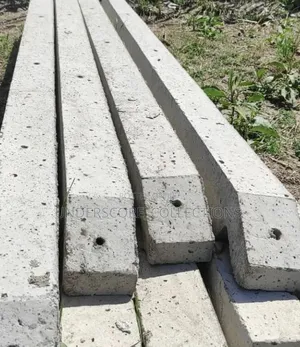 10ft Straight Concrete Fence Posts