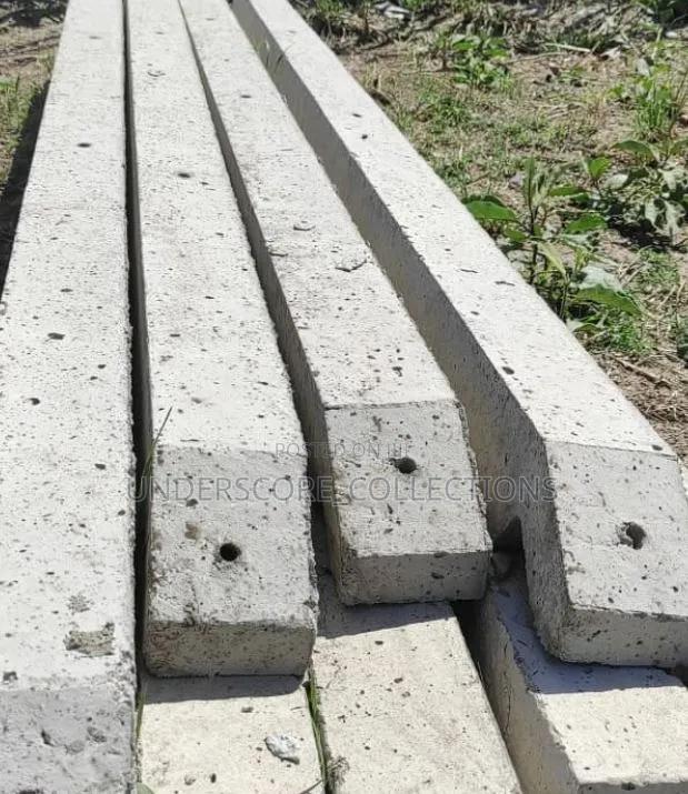 10ft Straight Concrete Fence Posts