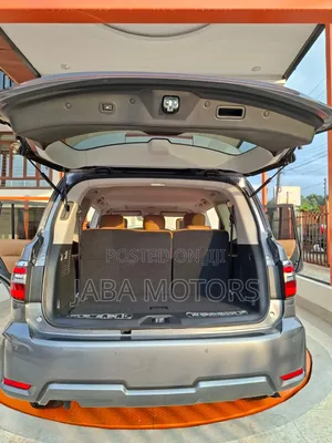 Nissan Patrol 2022 Silver