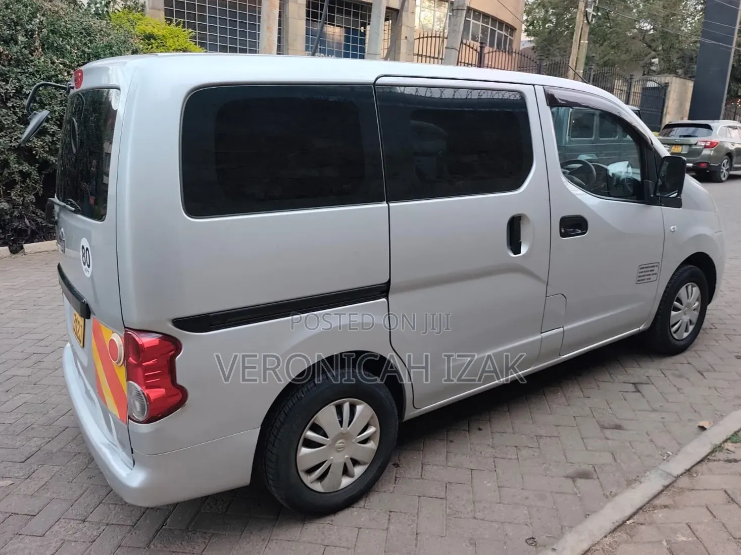 Nissan NV350 2015 Silver