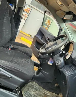 Toyota Ractis 1.5 FWD 2012 Black