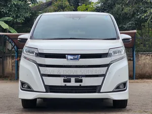 Toyota Noah 2.0 AWD (7 Seater) 2020 White