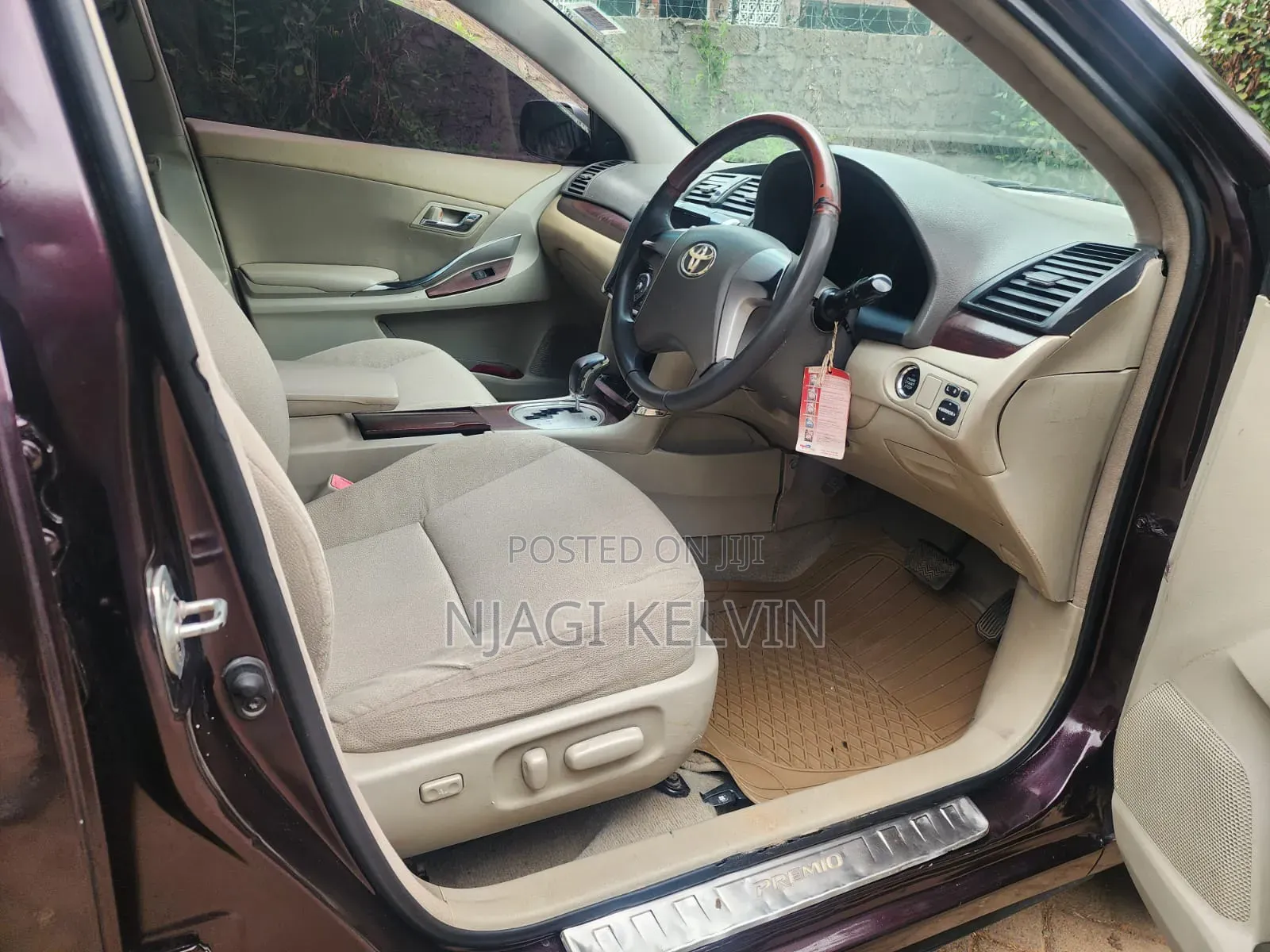 Toyota Premio 2011 Burgundy