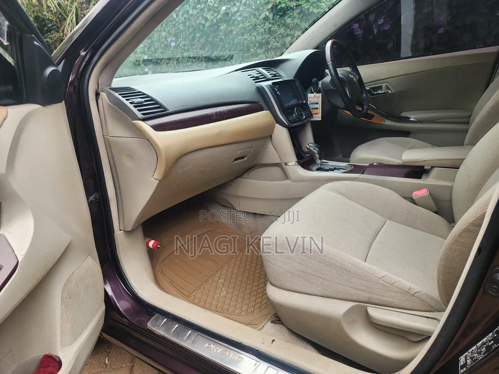 Toyota Premio 2011 Burgundy