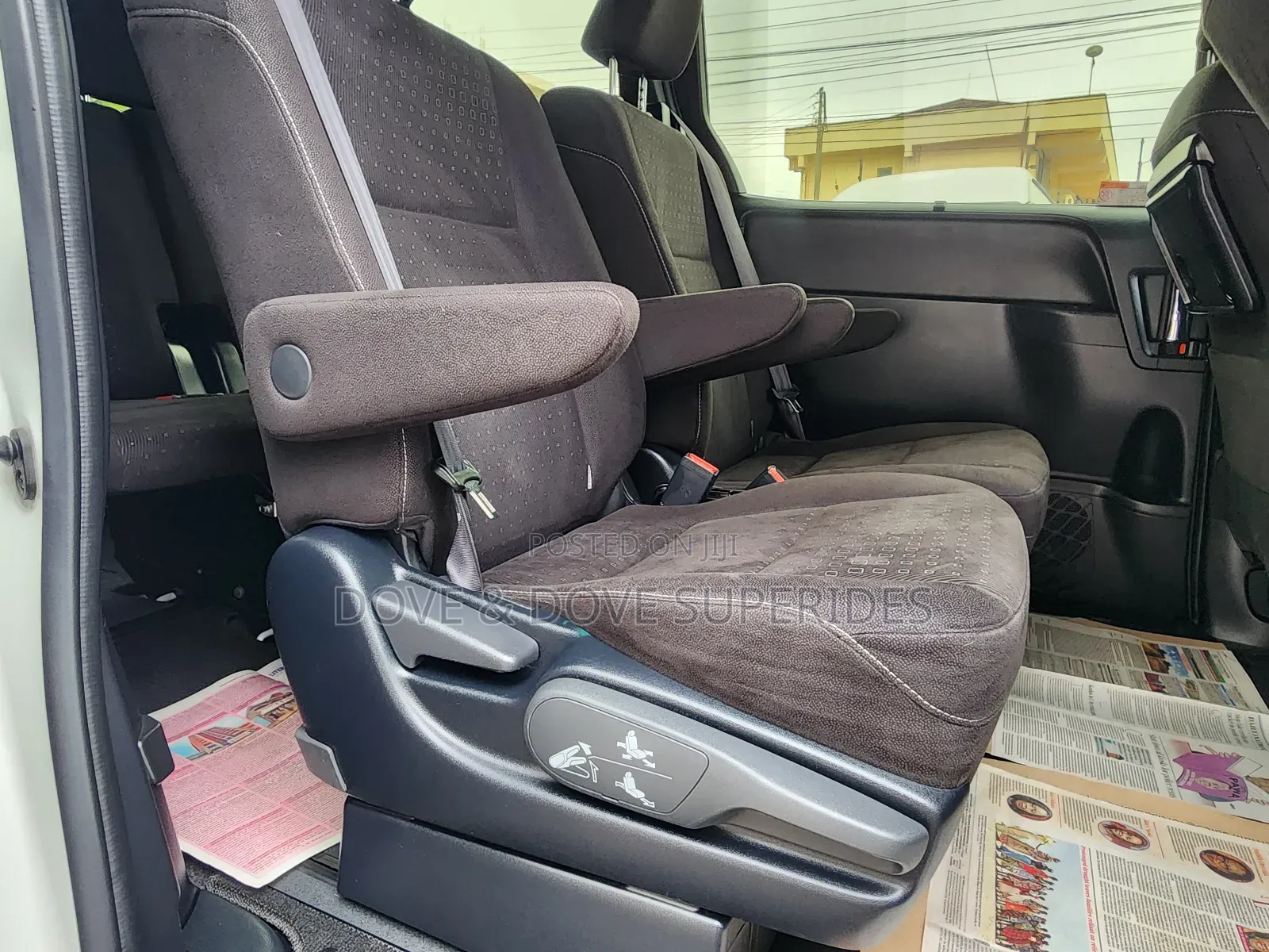 Toyota Noah 2.0 AWD (7 Seater) 2020 White
