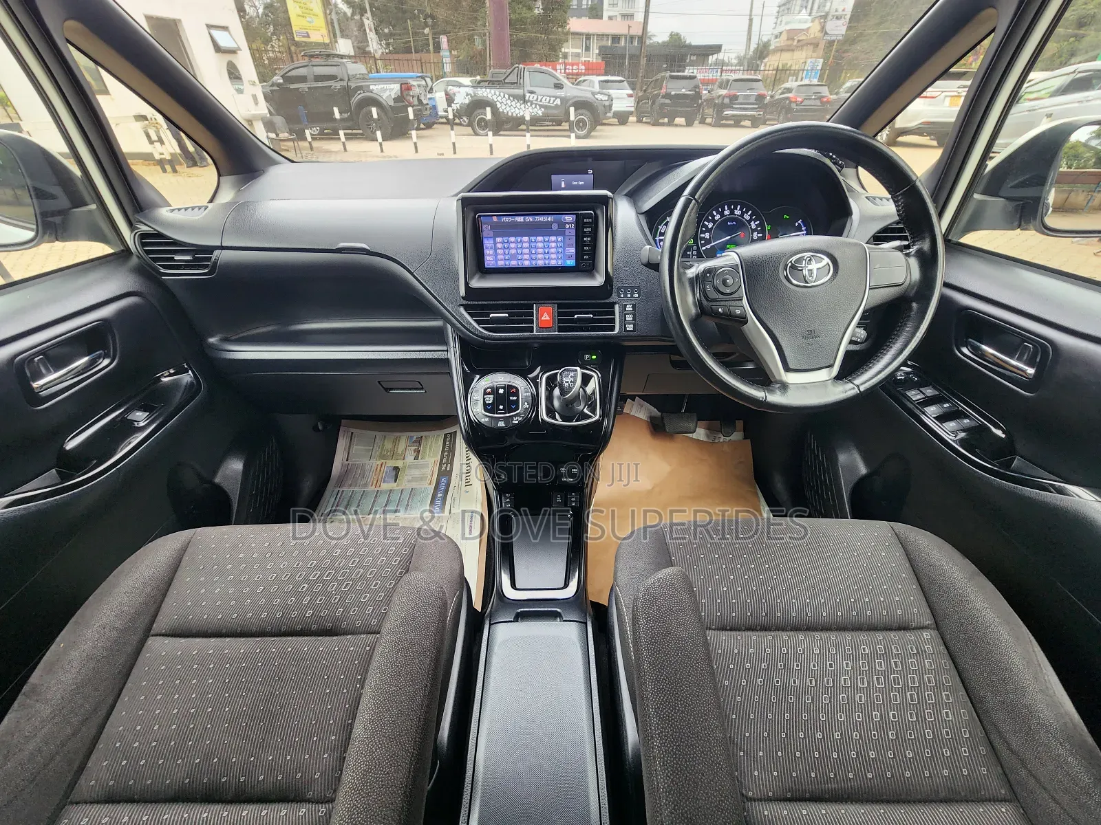 Toyota Noah 2.0 AWD (7 Seater) 2020 White