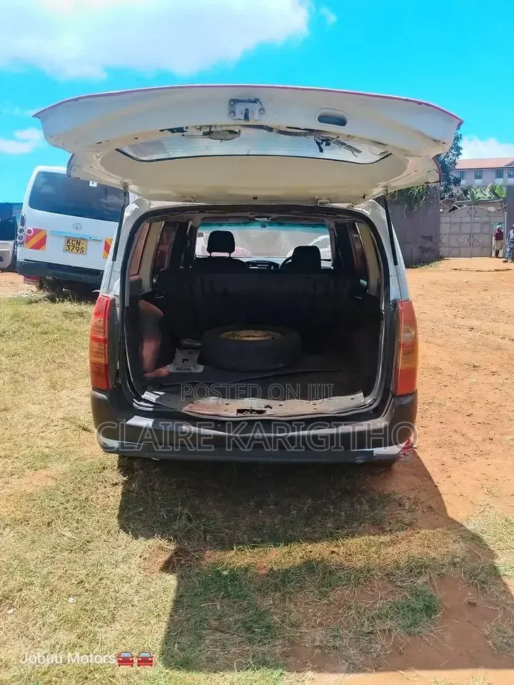 Toyota Succeed 2009 White