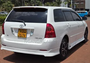 Toyota Corolla Fielder 2006 White