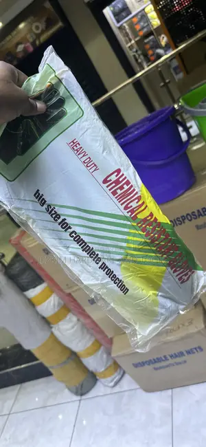 Rubber Gloves/ Chemical Resistant Gloves