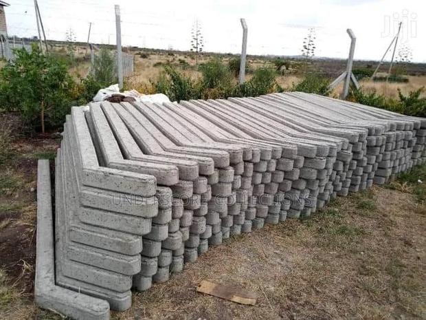 10ft Bend Fencing Posts - thumbnail 2