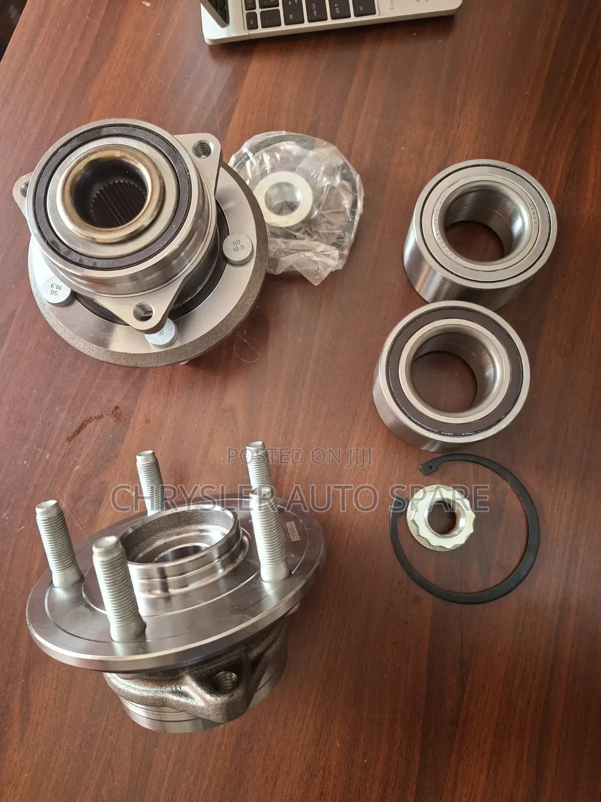 Jeep Grand Cherokee 3.0,3.6,5 Front Wheel Hub