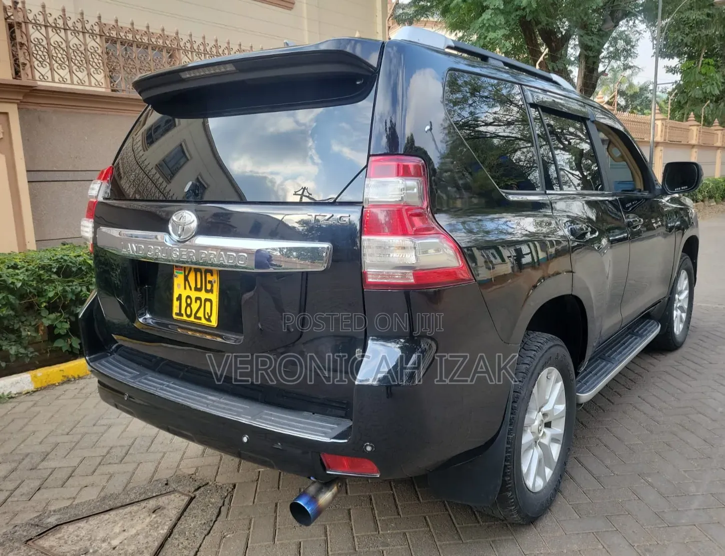 Toyota Land Cruiser Prado 2014 Black