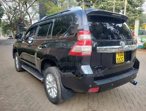 Toyota Land Cruiser Prado 2014 Black