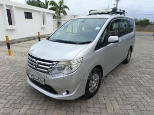 Nissan Serena 2016 Silver
