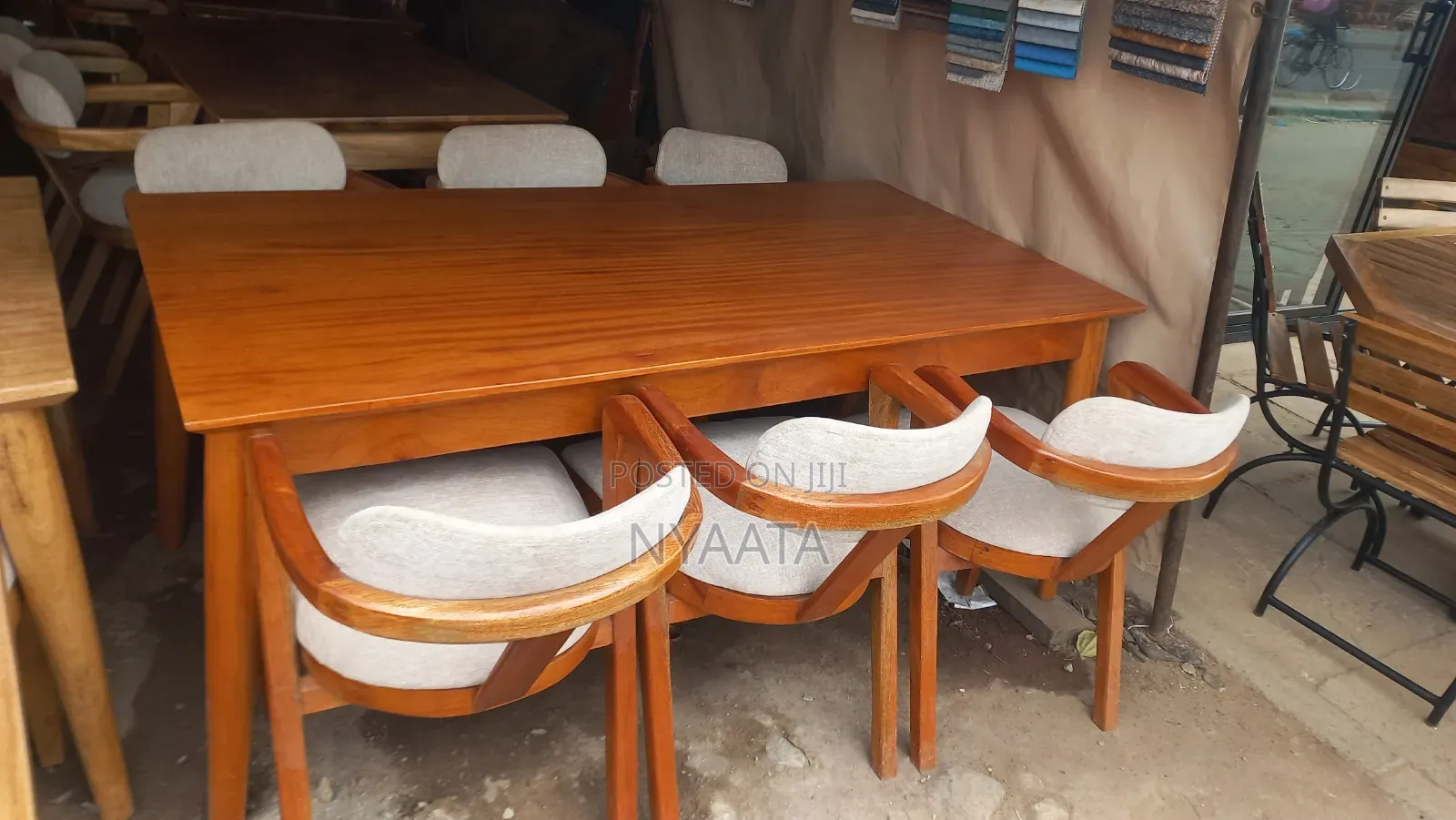 Morden Six Seater Dining Set