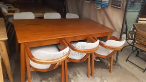 Morden Six Seater Dining Set
