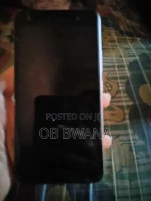 Infinix Hot 5 16 GB Bronze