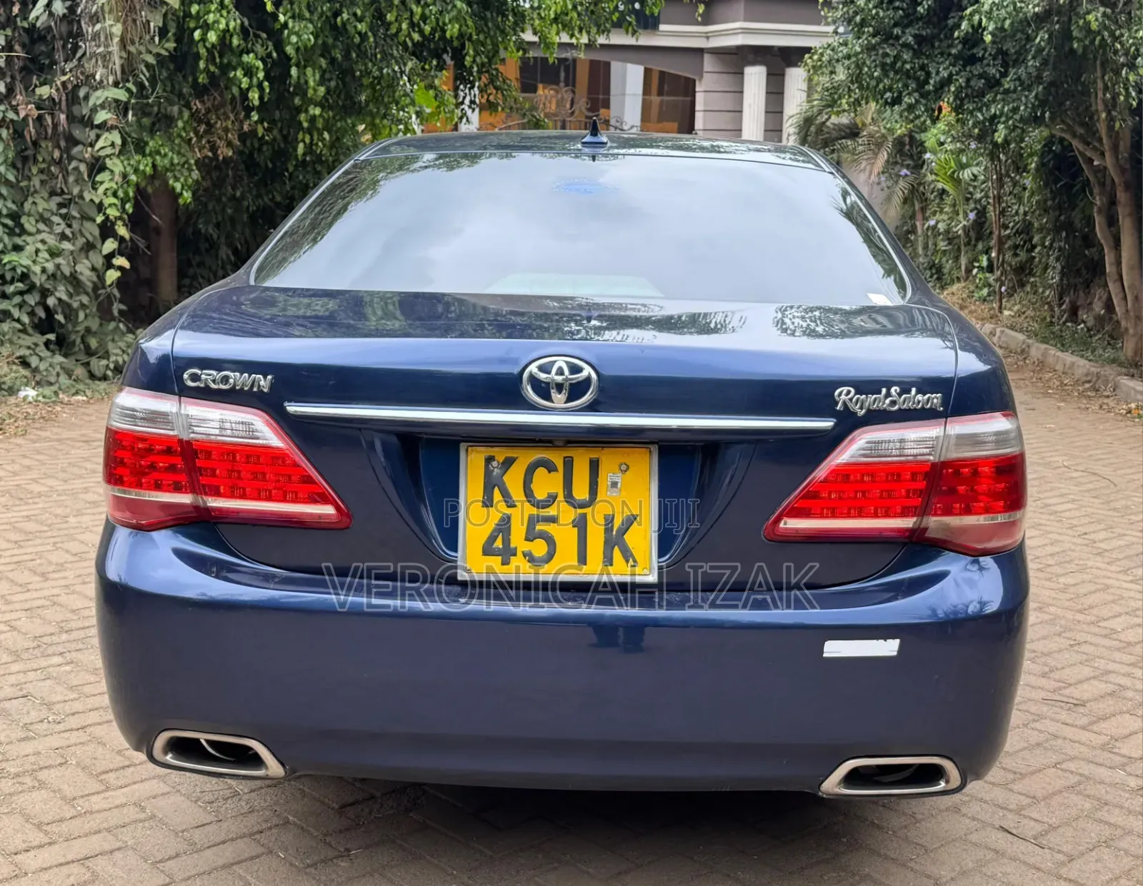 Toyota Crown 2012 Blue