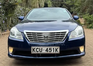 Toyota Crown 2012 Blue