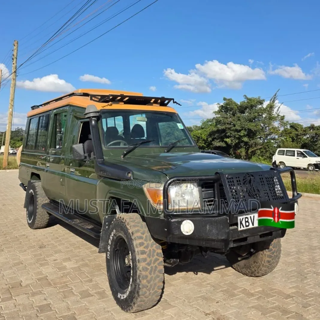 Toyota Land Cruiser 2006 Green