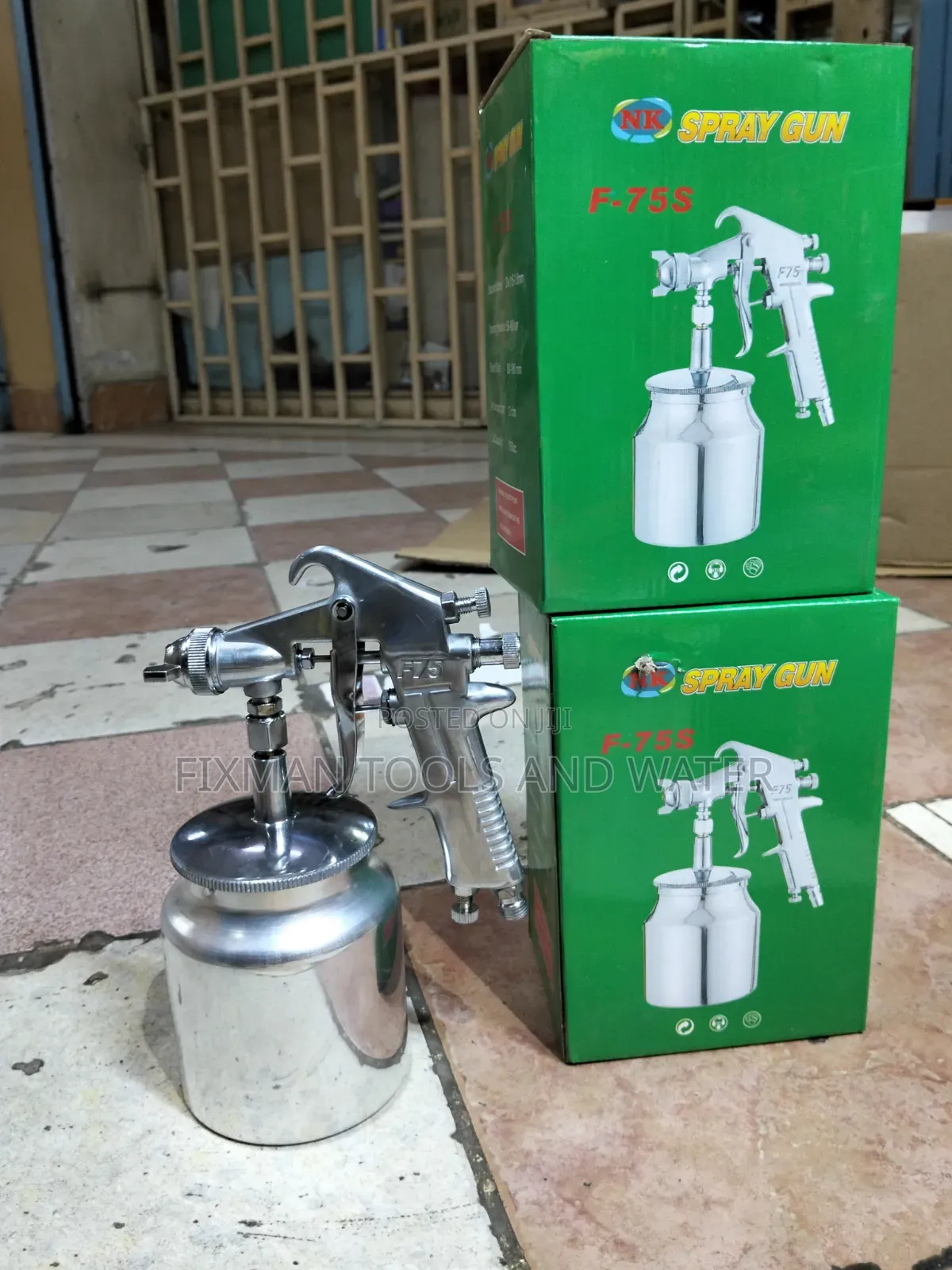 Fine Painting Spray Gun 1000ml 1 2 Mm Nozzle