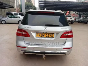 Mercedes-Benz GL-Class 2012 Silver