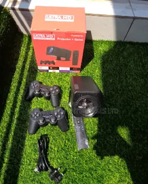 HY320 Portable Gaming Projector With Android1