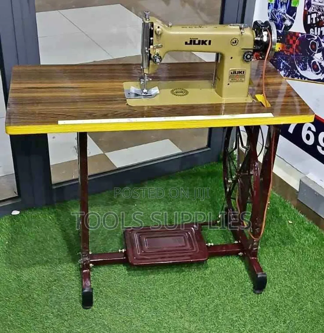 Juki Industrial Sewing Machine