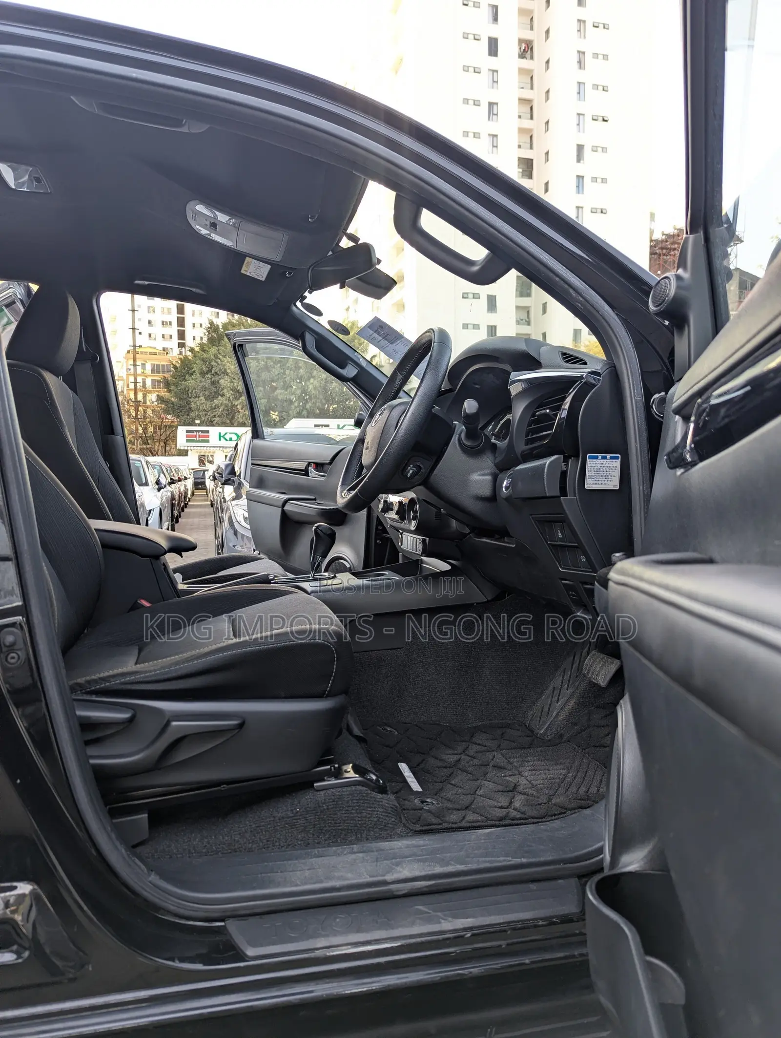 Toyota Hilux 2019 Black