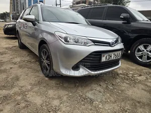 Toyota Corolla Fielder 2015 Silver