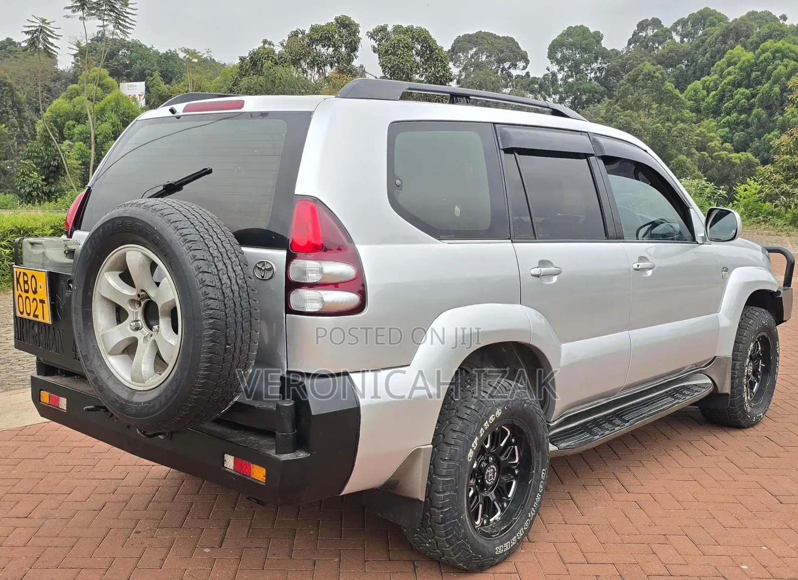 Toyota Land Cruiser Prado 2005 Silver